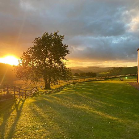 Ladyurd Farmhouse West Linton Esterno foto