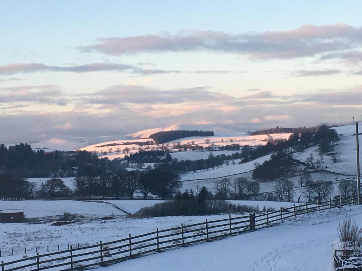 Ladyurd Farmhouse West Linton Esterno foto